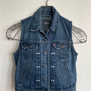 Hip Women's Denim Vest by LEVIS